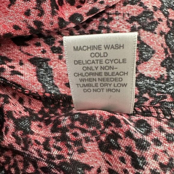 Avenue Tank Top shell Size 26 Red Black Velvet Floral Elegant - Picture 9 of 10